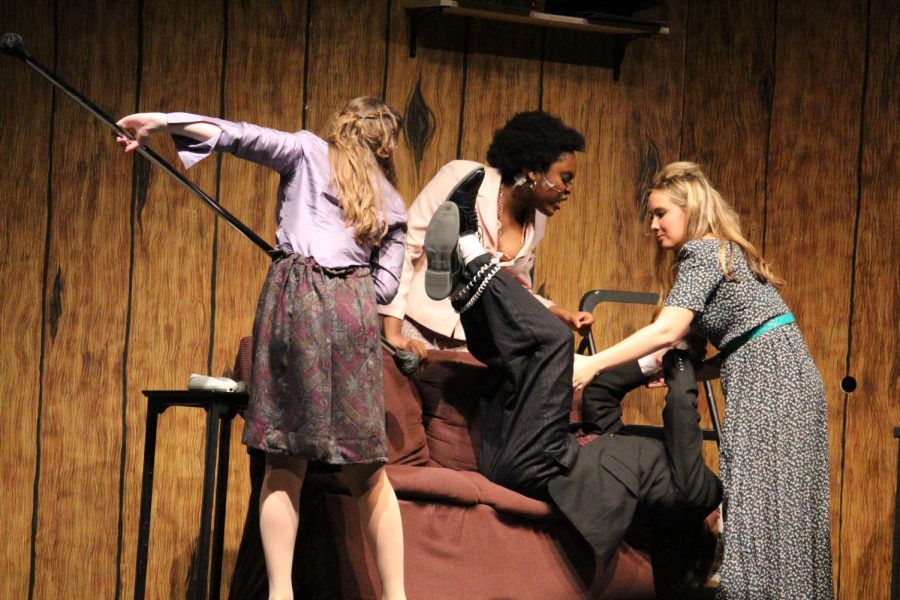 Lead actresses (from left to right) Ella Greer, Ashley Anoubon Momo, and Katie Price performing Shine Like the Sun with lead actor Chase Bochenek in 9-5.