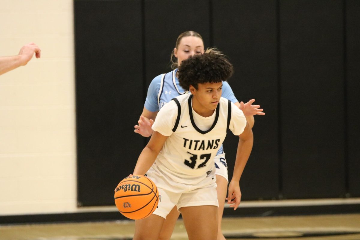 Last night, the Titans faced off against the Stone Bridge Bulldogs. 