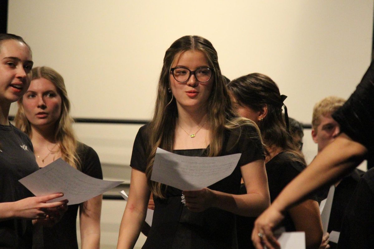 Shimazaki performed with the choir at Evening with the Arts on March 11.